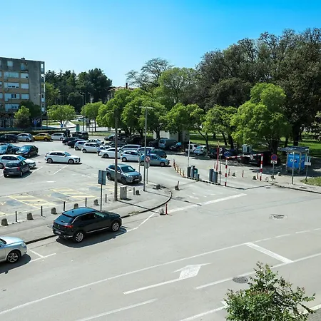 Διαμέρισμα Jadro One Bedroom *