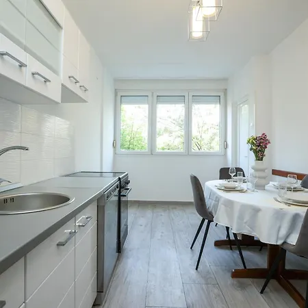 Apartment Jadro One Bedroom